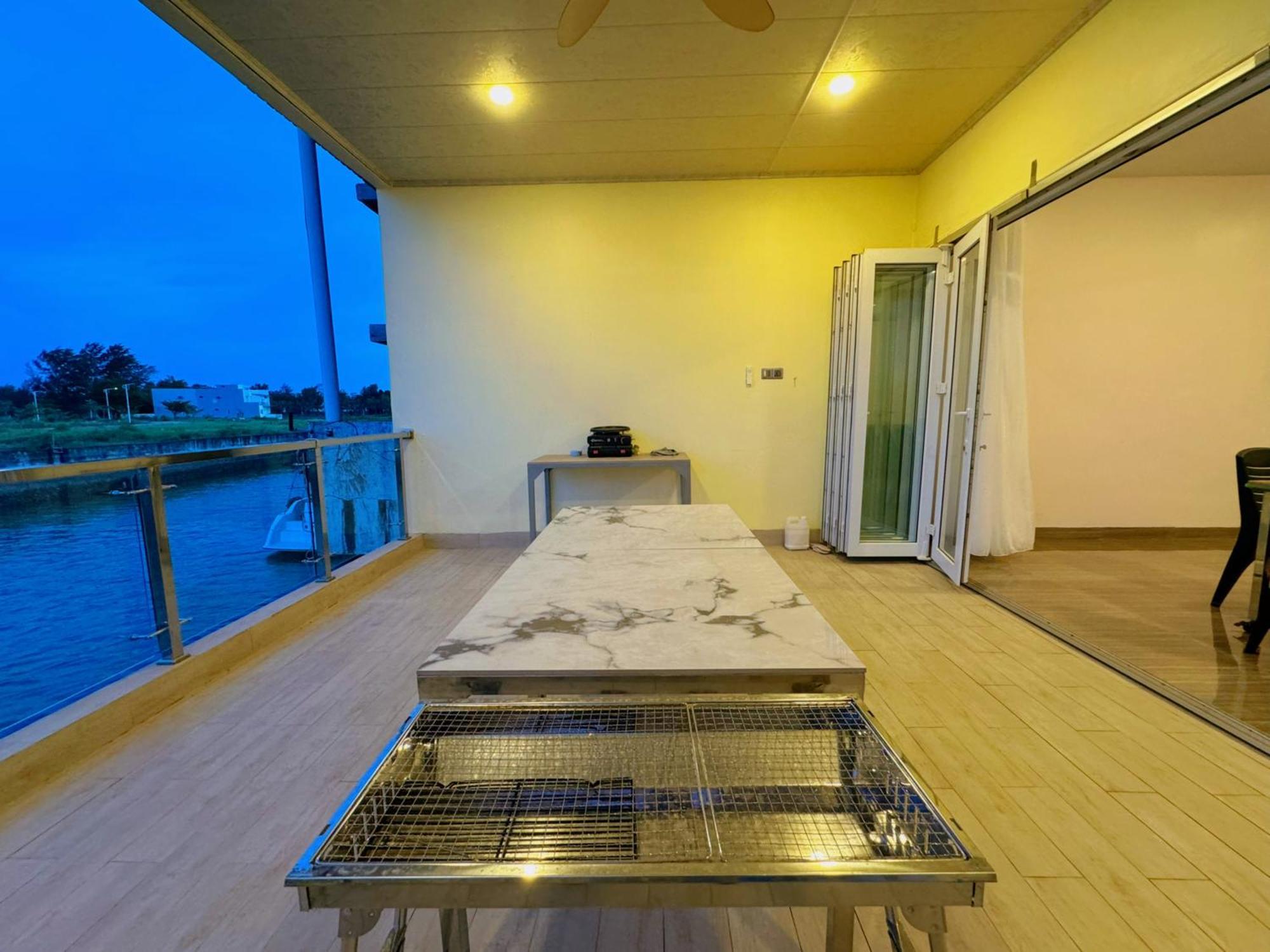 Villa Canoe And Fishing , Free Pickup à Batam Extérieur photo