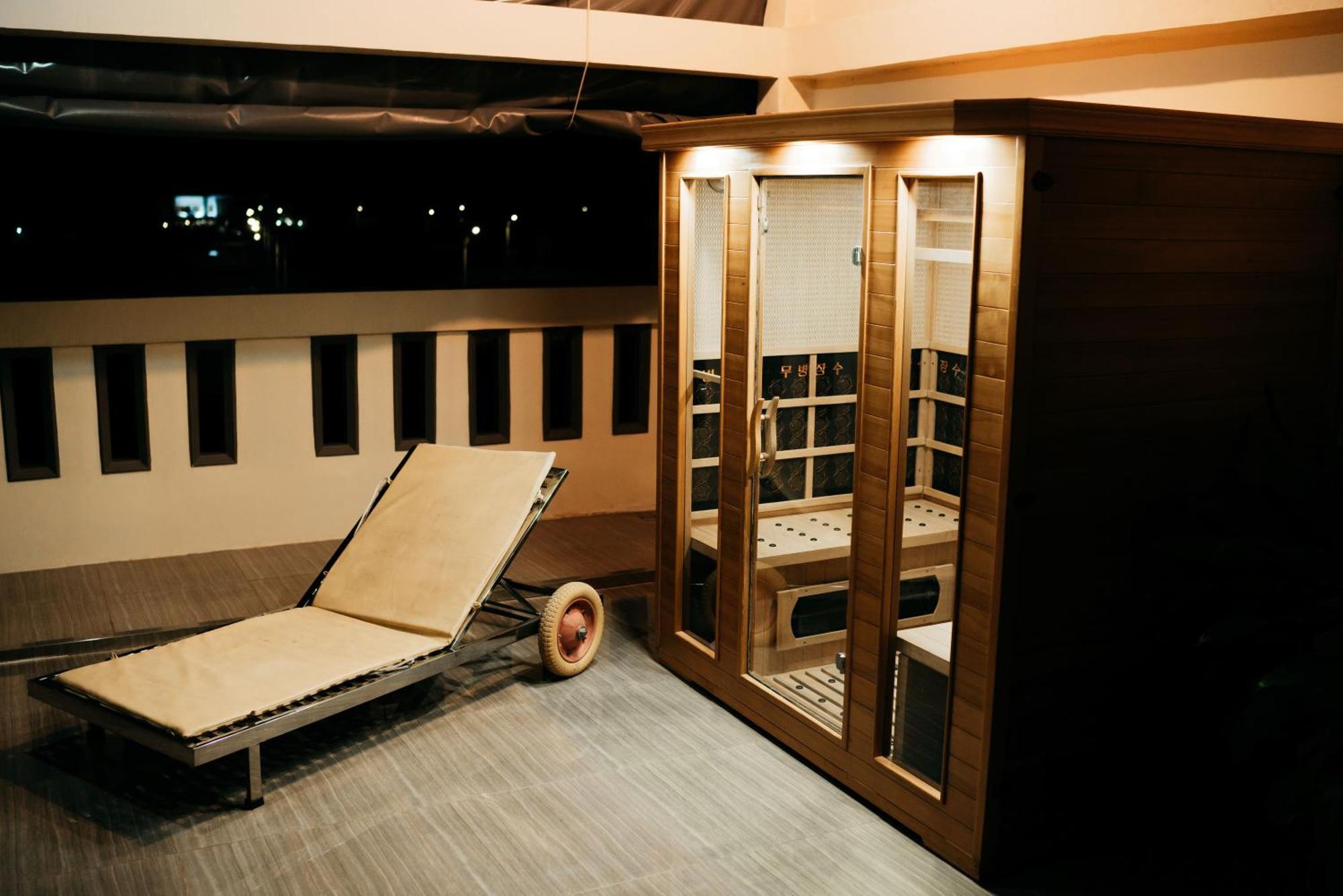 Villa Canoe And Fishing , Free Pickup à Batam Extérieur photo